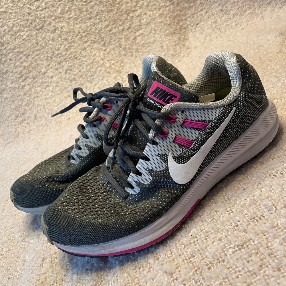 Nike Zoom Structure 20